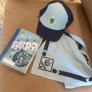 Cub Scouts Bear Cap, Neckerchief & Handbook Set